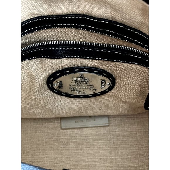 Fendi Selleria Linda Med. Satchel in Black Pebble Grain Leather w/Running Stitch - Picture 7 of 11